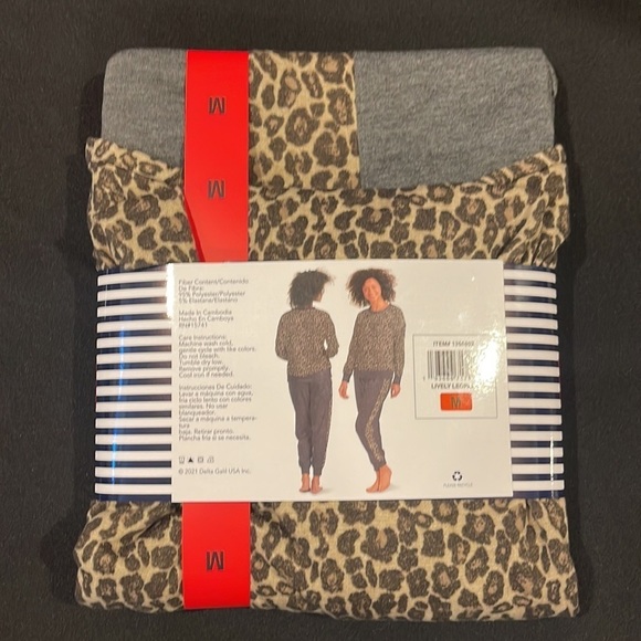 (NWT) Splendid Gray Cheetah leopard Print Ladies' 2-piece Pajama Set, Medium - Picture 8 of 10